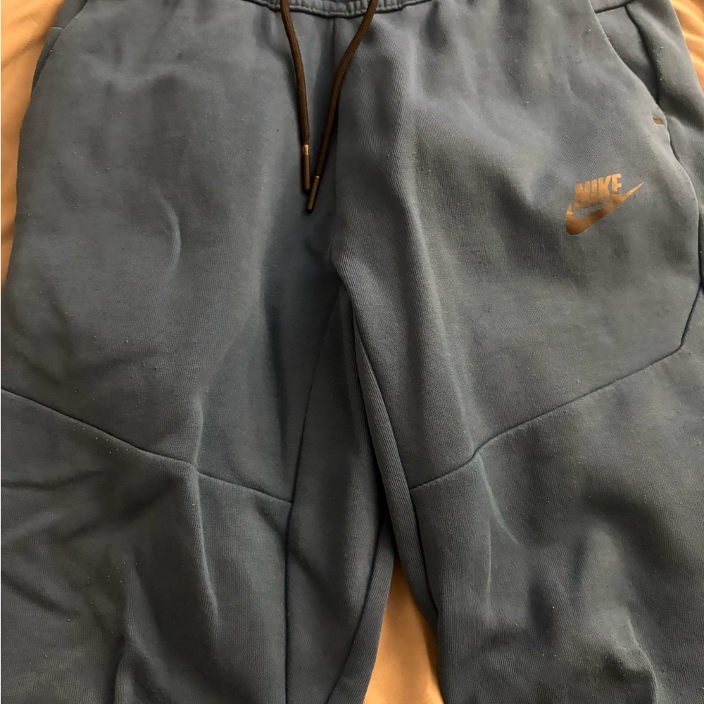 Nike tech - Picture 2 of 6